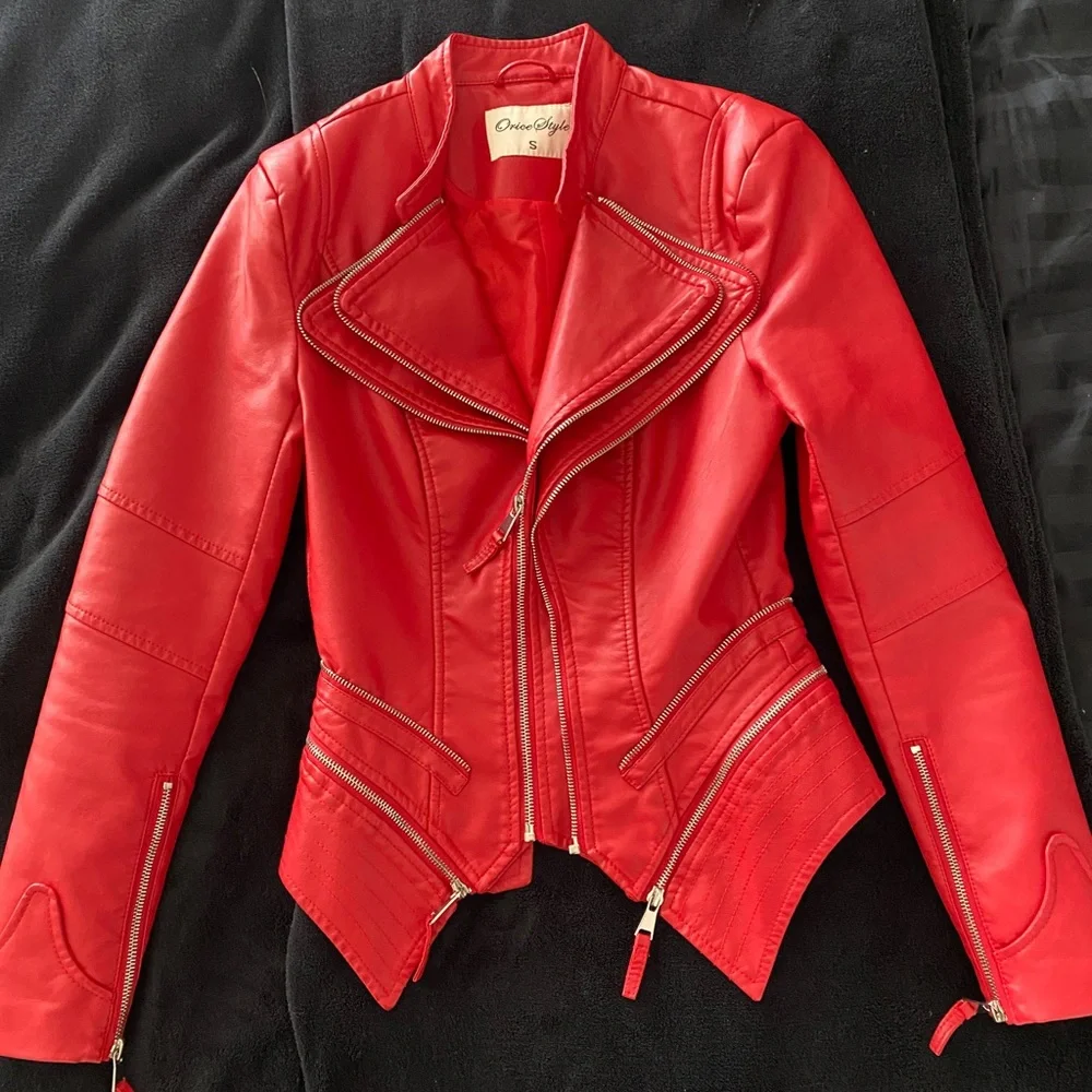 Leather jacket - Picture 1 of 7